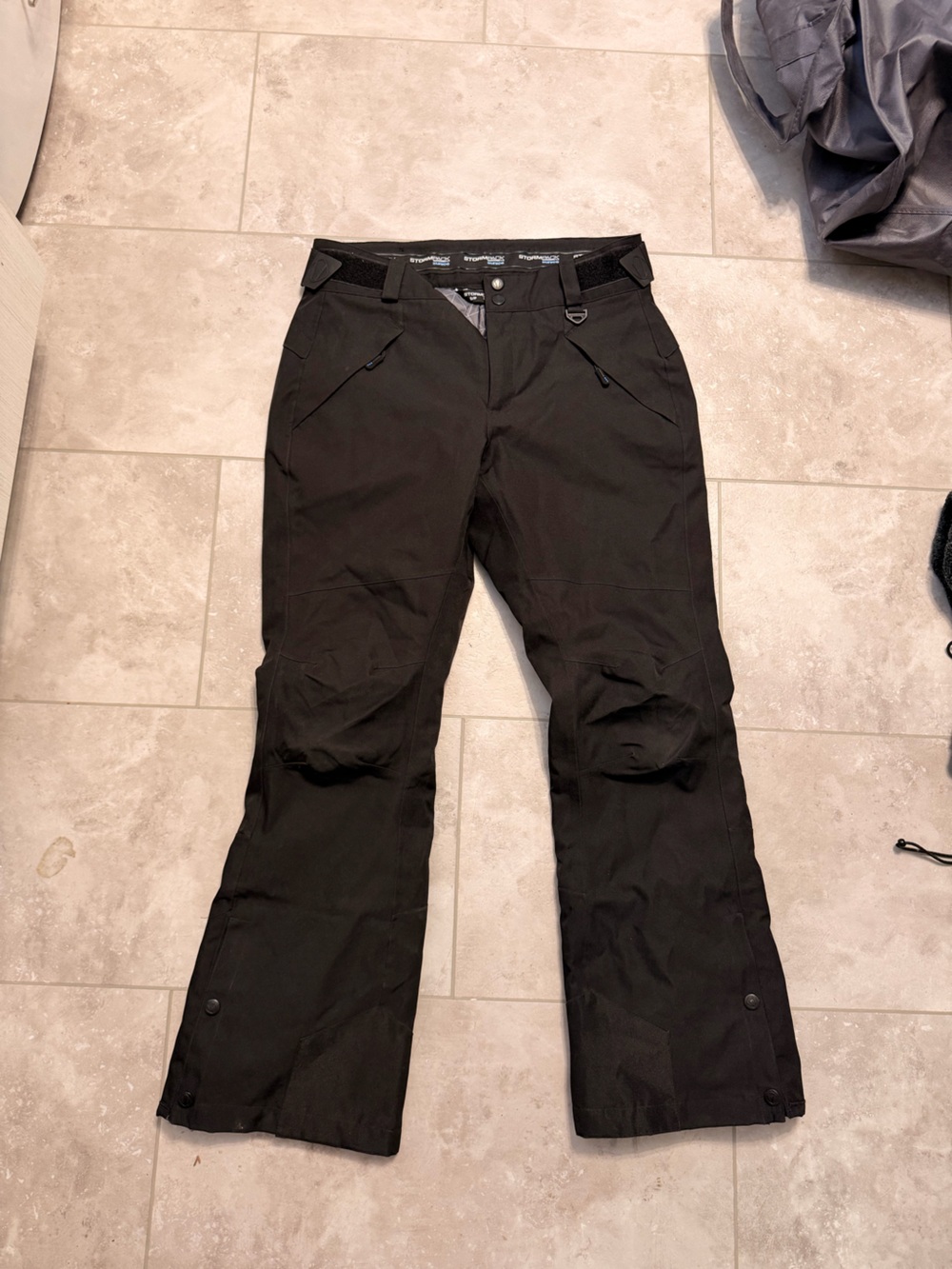 Sunice Black Men's Snow Pants - Insulated Ski Joggers